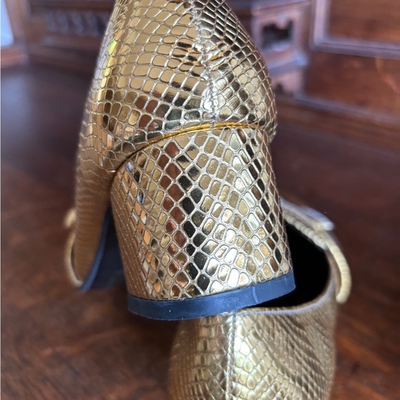 NWOT - GOLD FAUX SNAKE - Picture 9 of 14